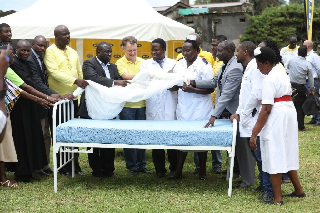 MTN Uganda's CEO, Wim Vanhelleputte pictured handing over hospital equipment's' to the staff hosiptal on Friday 20th, April 2018.